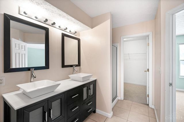 854 Round Hill Court, Lebanon, OH 45036