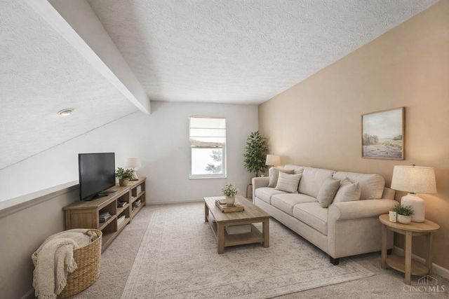 854 Round Hill Court, Lebanon, OH 45036