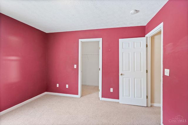 854 Round Hill Court, Lebanon, OH 45036