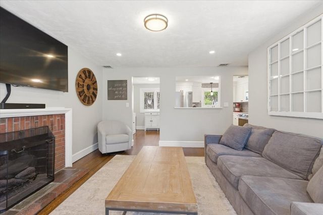 354 East Street, Sharon, MA 02067