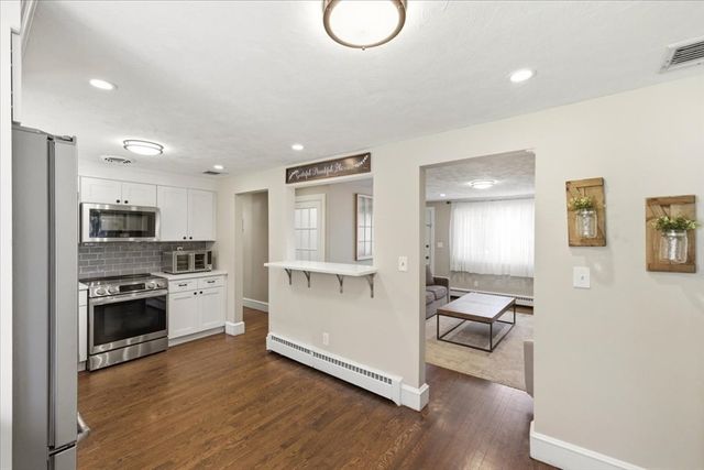 354 East Street, Sharon, MA 02067