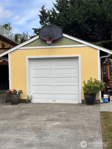 16256 51ST Avenue S, Tukwila, WA 16256