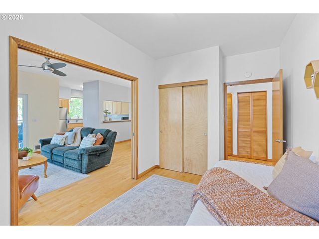 2024 Sw HOWARDS Way 405, Portland, OR 97201