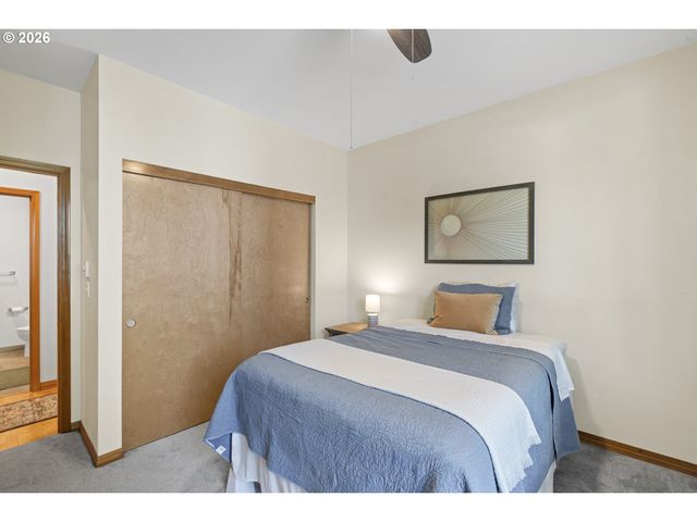 2024 Sw HOWARDS Way 405, Portland, OR 97201