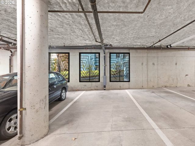 2024 Sw HOWARDS Way 405, Portland, OR 97201