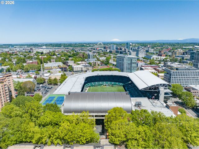 2024 Sw HOWARDS Way 405, Portland, OR 97201