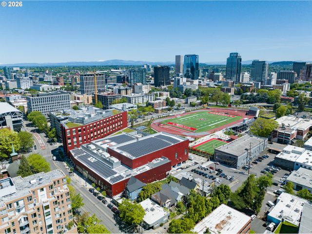2024 Sw HOWARDS Way 405, Portland, OR 97201