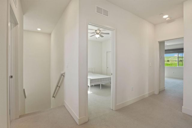 7221 Diamond Ave, Tracy, CA 95377