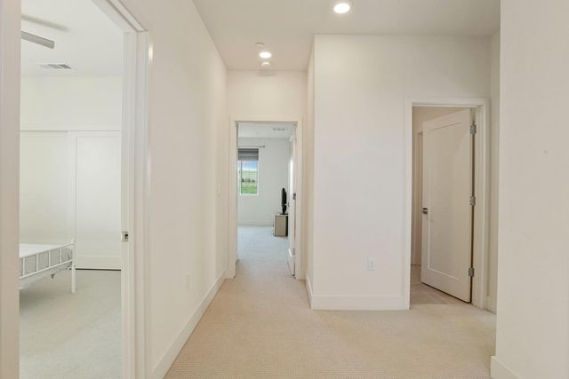 7221 Diamond Ave, Tracy, CA 95377