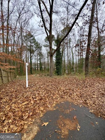 2152 Chestnut Place, Lithia Springs, GA 30122