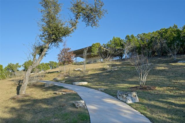 5813 Twin Peaks TRCE, Austin, TX 78738