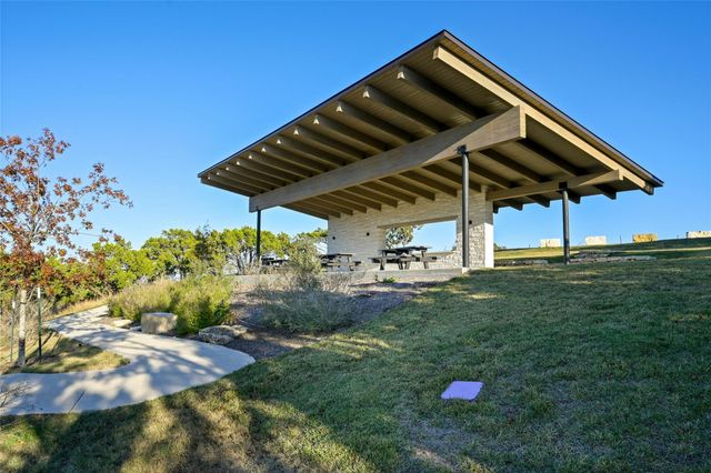 5813 Twin Peaks TRCE, Austin, TX 78738