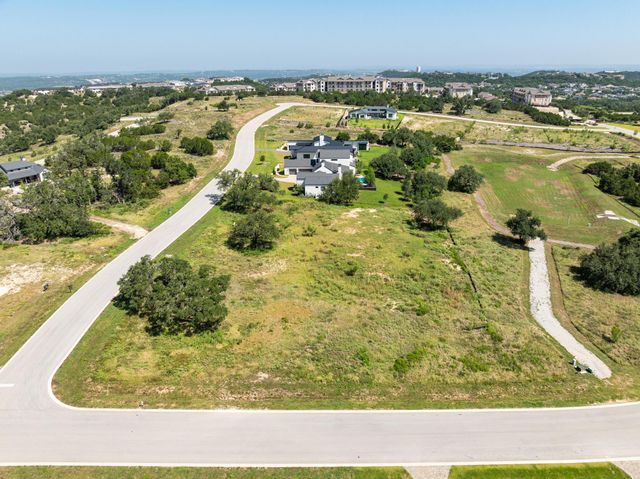 5813 Twin Peaks TRCE, Austin, TX 78738