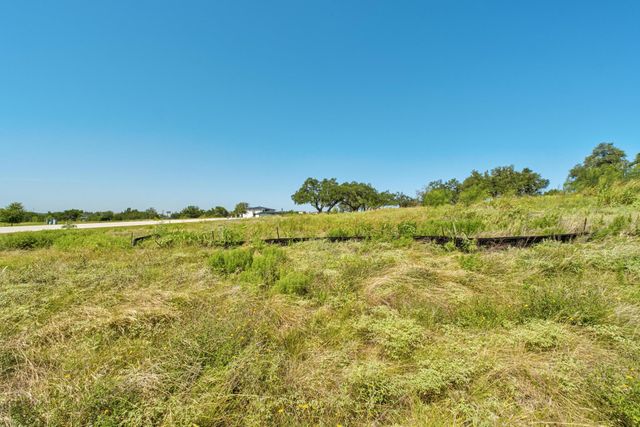 5813 Twin Peaks TRCE, Austin, TX 78738