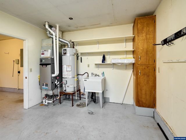 1032 STANFIELD Rd, Woodburn, OR 97071