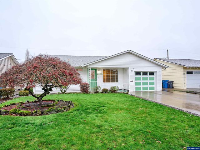 1032 STANFIELD Rd, Woodburn, OR 97071