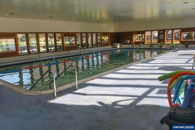 1032 STANFIELD Rd, Woodburn, OR 97071