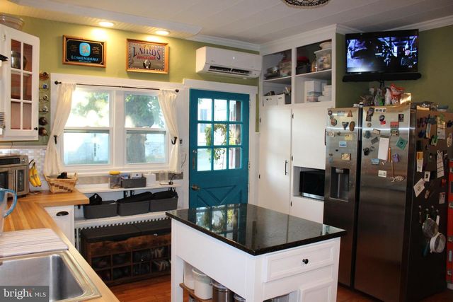 2 E GRAND AVE, Tower City, PA 17980