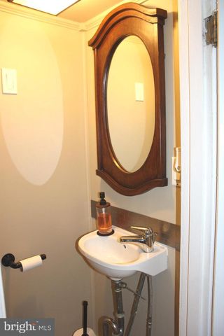 2 E GRAND AVE, Tower City, PA 17980