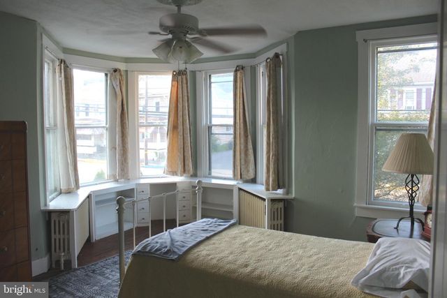 2 E GRAND AVE, Tower City, PA 17980