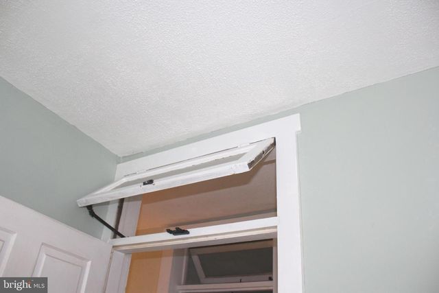 2 E GRAND AVE, Tower City, PA 17980