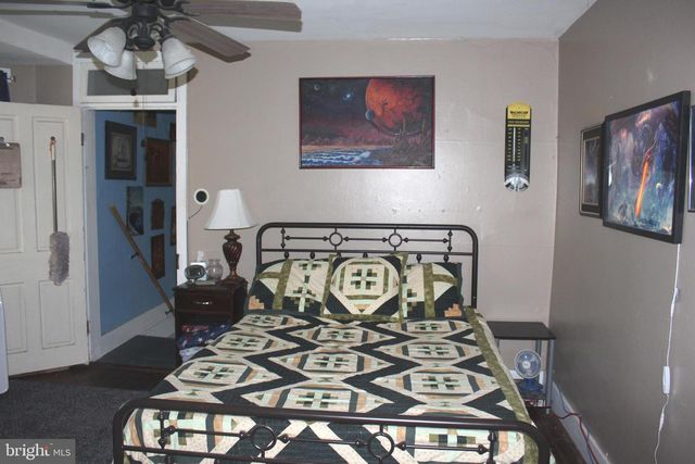 2 E GRAND AVE, Tower City, PA 17980