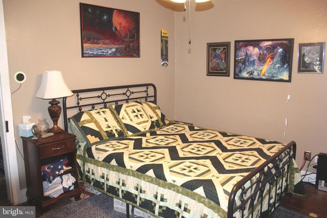 2 E GRAND AVE, Tower City, PA 17980