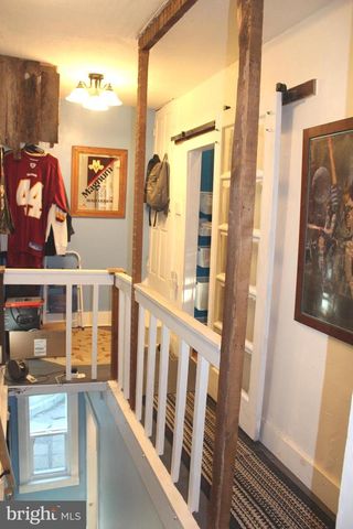 2 E GRAND AVE, Tower City, PA 17980