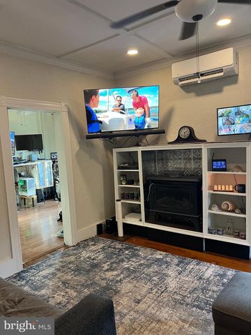 2 E GRAND AVE, Tower City, PA 17980