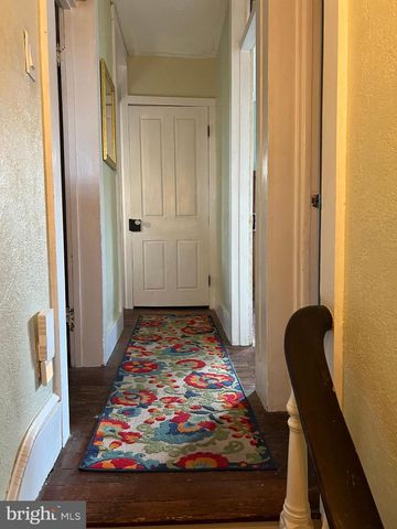 2 E GRAND AVE, Tower City, PA 17980