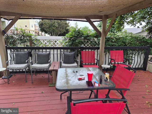 2 E GRAND AVE, Tower City, PA 17980