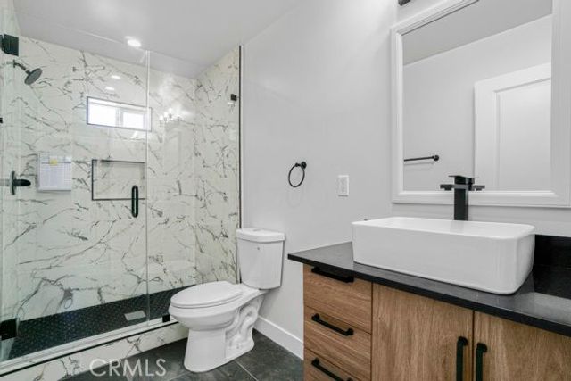 19120 Bessemer, Tarzana (los Angeles), CA 91335