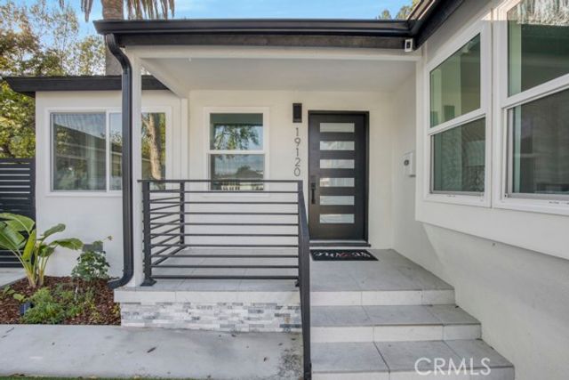 19120 Bessemer, Tarzana (los Angeles), CA 91335