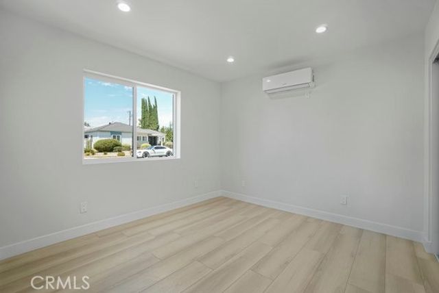 19120 Bessemer, Tarzana (los Angeles), CA 91335