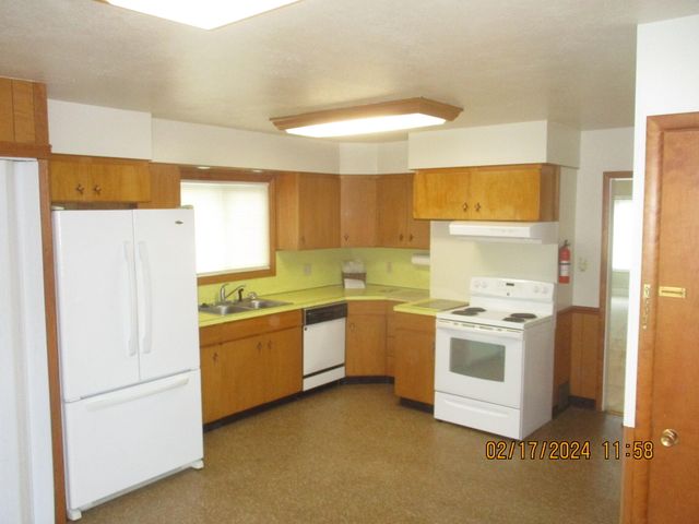 531 N 11th Street, Klamath Falls, OR 97601