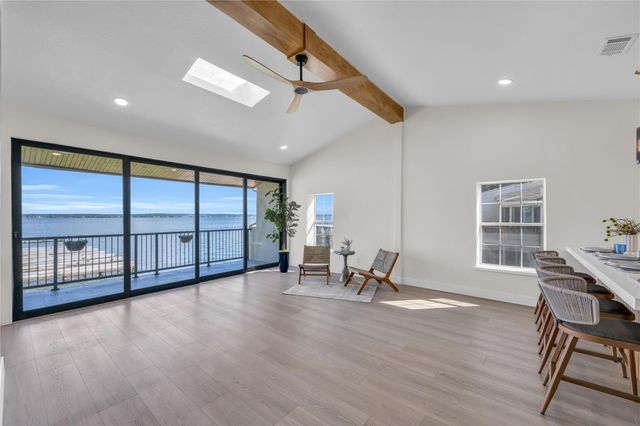 30 Regency, Montgomery, TX 77356