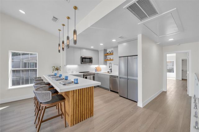 30 Regency, Montgomery, TX 77356