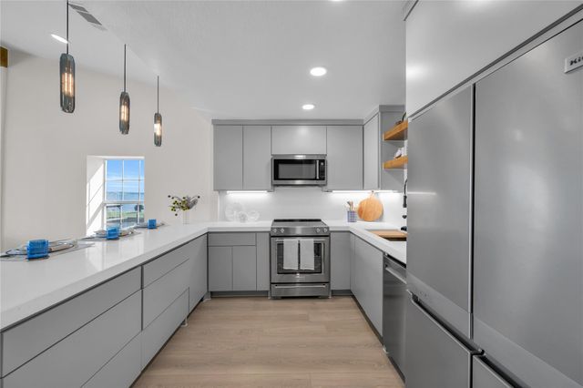 30 Regency, Montgomery, TX 77356