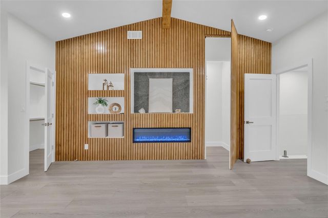 30 Regency, Montgomery, TX 77356