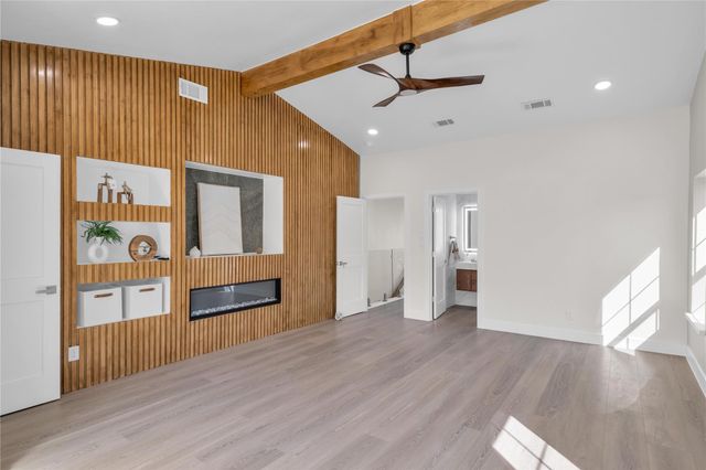 30 Regency, Montgomery, TX 77356