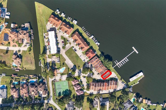 30 Regency, Montgomery, TX 77356