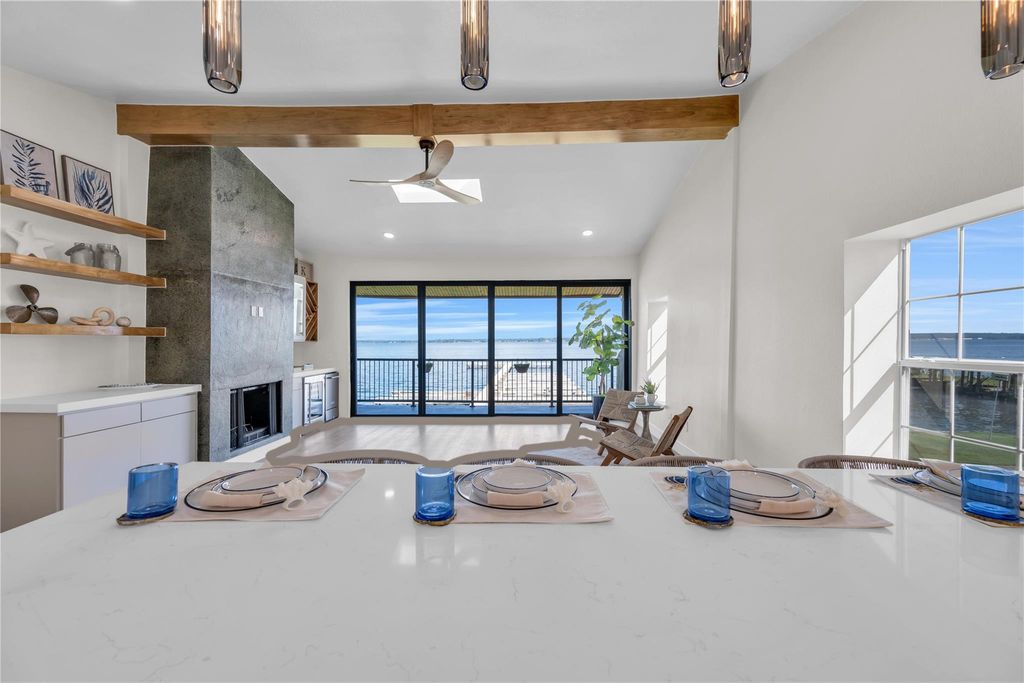 30 Regency, Montgomery, TX 77356