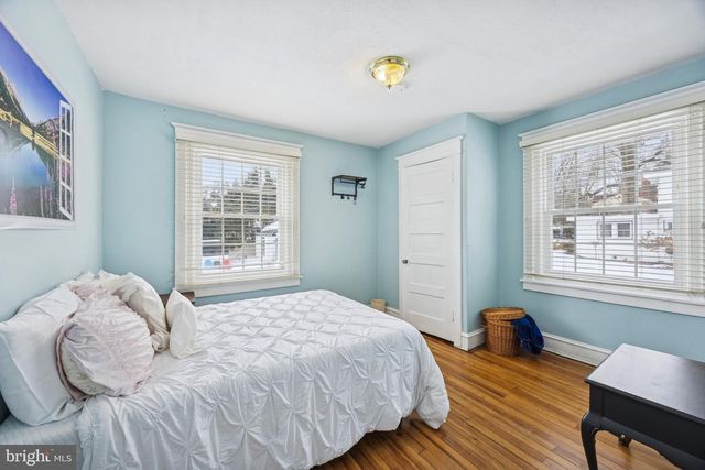 120 W SPRINGFIELD RD, Springfield, PA 19064