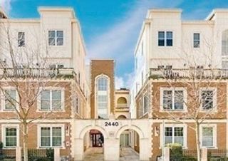 2440 Massachusetts Avenue 17, Cambridge, MA 02140