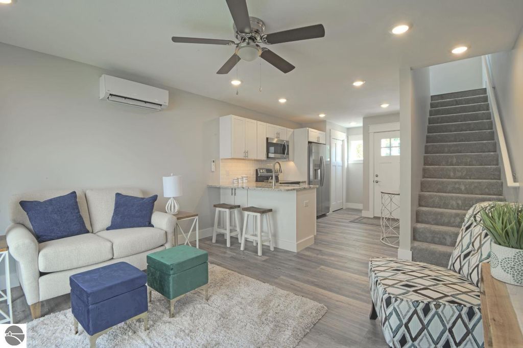 Image 12 of property listing at 1139 E Eighth Street # 7, Traverse City, MI 49686