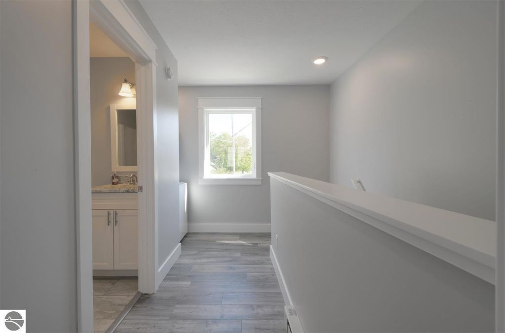 Image 16 of property listing at 1139 E Eighth Street # 7, Traverse City, MI 49686