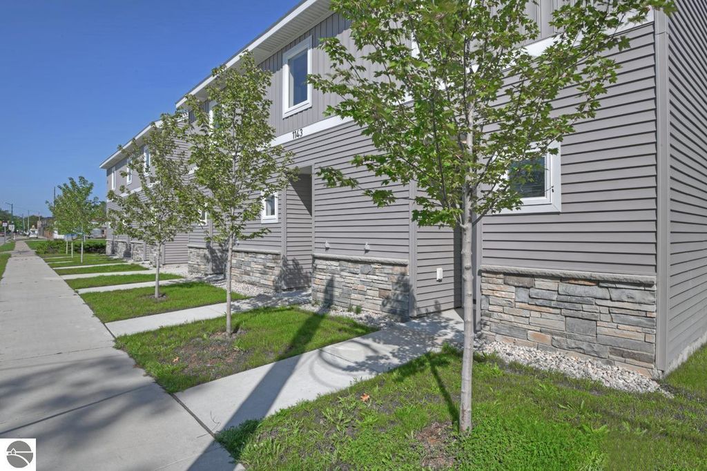 Image 24 of property listing at 1139 E Eighth Street # 7, Traverse City, MI 49686
