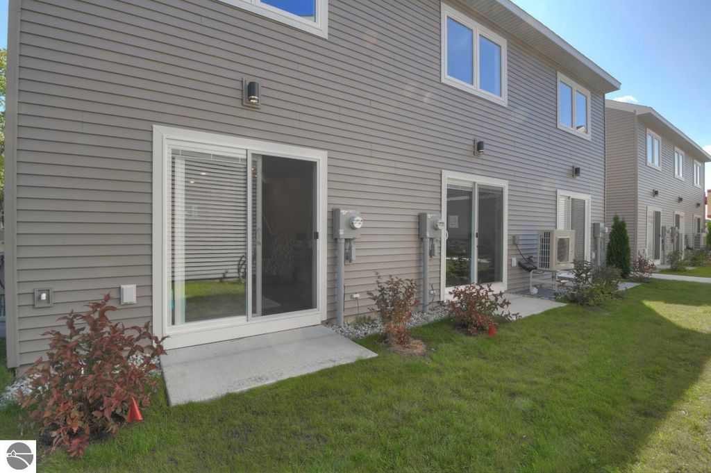 Image 28 of property listing at 1139 E Eighth Street # 7, Traverse City, MI 49686
