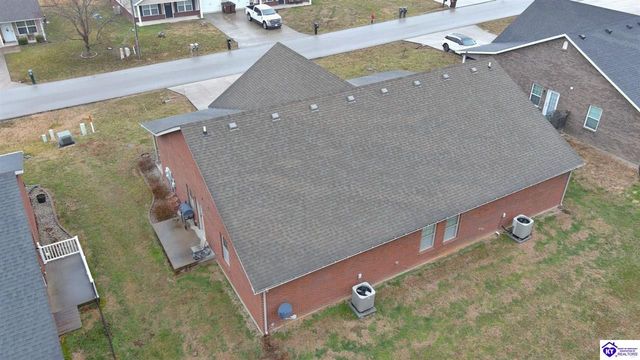 104 Bluegrass Drive, Hodgenville, KY 42748