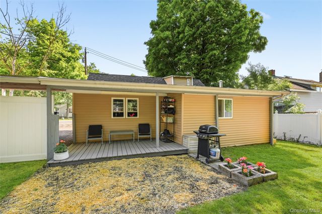 4 Hulse Street, Middletown, NY 10940